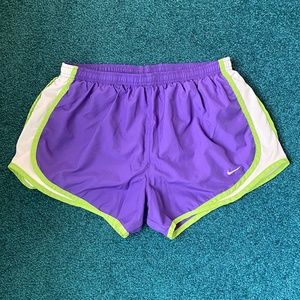 Nike 3'' Tempo Core Running Shorts in Purple/Green